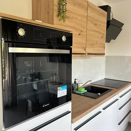 Silenzio Гостевой дом Стари Град